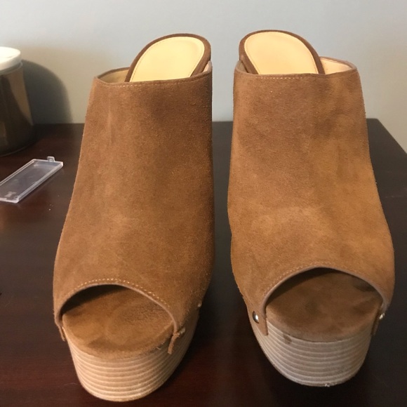 Michael Kors Emilie Clogs - Picture 1 of 4